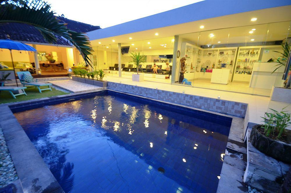 Elegant Villa Casabianca - Tropical Pool & Garden, Near Potato Head Beach Club! Семиньяк Экстерьер фото