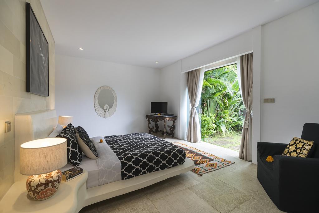 Elegant Villa Casabianca - Tropical Pool & Garden, Near Potato Head Beach Club! Семиньяк Экстерьер фото